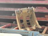a picture of a piece of machinery that is sitting on the ground