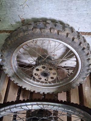 LOT de 2 jantes Av et Ar HONDA XLS