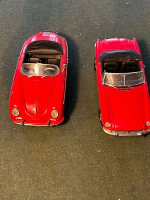 Miniatures 1/18ème Kyosho : Porsche et MG.