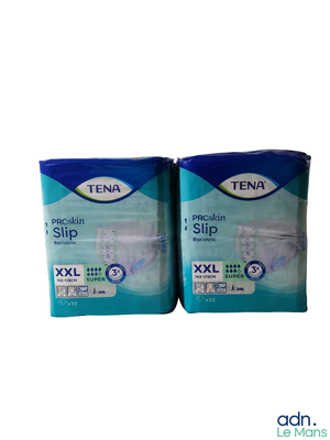 deux paquets de lingettes hygiéniques Tena empilés l'un sur l'autre