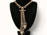 chandelier necklace with chain and pearls