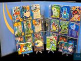 une photo d'une collection de livres pour enfants exposée