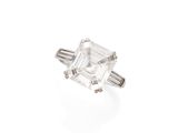 une bague en diamant à une seule pierre, par van cleef