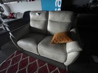 Deux canapés fixes (un avec pieds relevable) CLEVELAND + Tab… (photo 3)