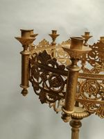 Paire de grandes LAMPES de SANCTUAIRE en bronze doré de styl… (photo 4)
