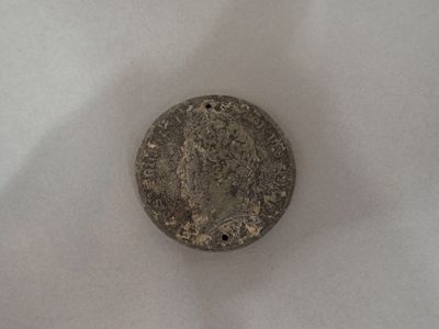 Médaille en étain à l'effigie de Louis-Philippe.