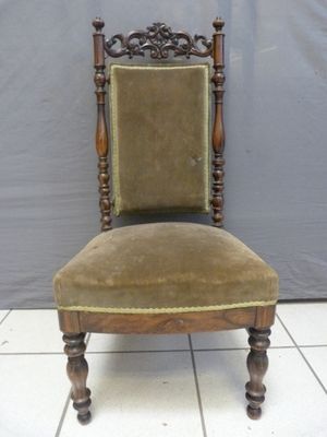 Chaise de nourrice en bois peint à l'imitation du palissandr…