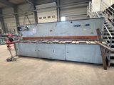 a large machine that is sitting inside of a building