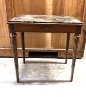 Table bureau en chêne marqueté de cubes sans fond toutes fac…