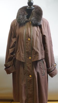 JEAN-LOUIS SCHERRER. Veste mi saison en toile marron chocola…