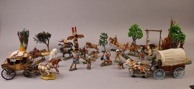 MAQUETTE ET PERSONNAGES Comprenant : figurines d'indiens et … - Photo 1