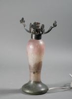 LEGRAS pied de lampe en verre multicouche à décor dégagé à l… (photo 2)