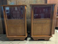 Paire de meubles vitrines de style Art déco, à partie haute …