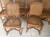 six chaises anciennes à dossier en rotin, avec dossier en rotin