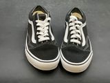 vans old skooler black and white sneakers with white laces