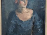 tableau représentant une femme en robe bleue tenant un couteau