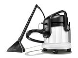 une image représentant un aspirateur et un plumeau sur fond blanc