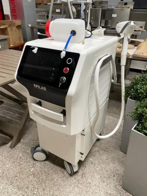 l'image d'une machine installée dans une pièce
