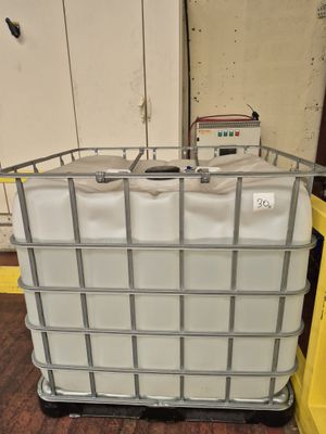 Cuve LUBSOL BIO R7 environ 800 litres