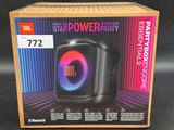 an image of a box with a speaker inside of it