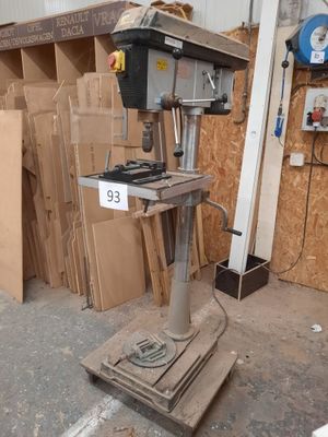 a machine that is sitting on a stand in a room