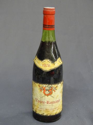 VOSNE ROMANEE, MARCEL BOCQUENET, 1 bouteille de 1976