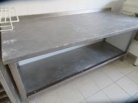1 MEUBLE parisien et 2 tables (photo 2)