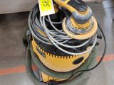 a picture of a machine that is sitting on the floor