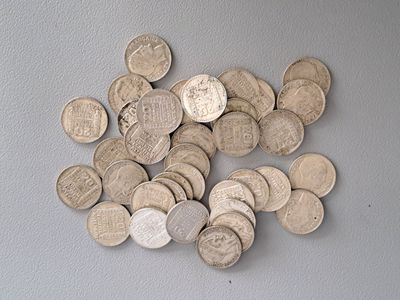 Ensemble de 35 pièces de 20 Francs argent Poids : 700g.