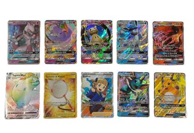 un lot de cartes Pokémon présentant différents motifs