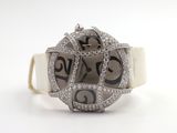 an image of a diamond ring with the word dnss on it