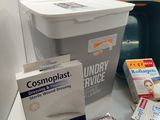 many items that are sitting on the counter