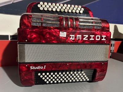 Accordéon HOHNER STUDIO I rouge. - Photo 1