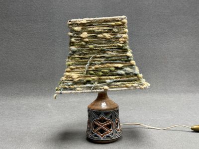BIOT Lampe en céramique ajourée et abat jour