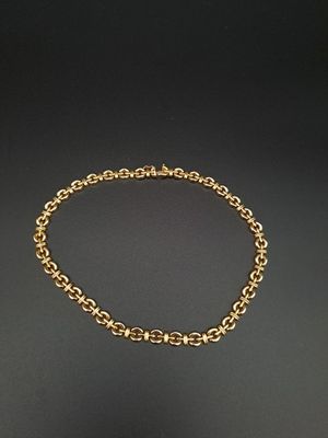 Collier en or jaune 18K (750‰).