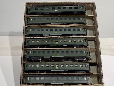 Lot de 7 voitures de voyageurs OCEM - Photo 1