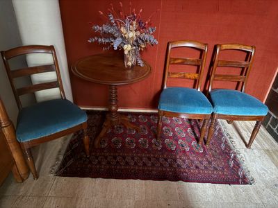 Suite de 5 chaises Louis Philippe en acajou, à récupérer dan…