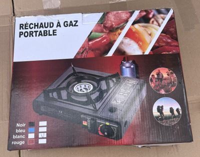 a box that has a picture of a stove on it
