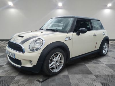 MINI - MINI 1.6I - 175 COOPER S - ES - Mise en service: 14/0…