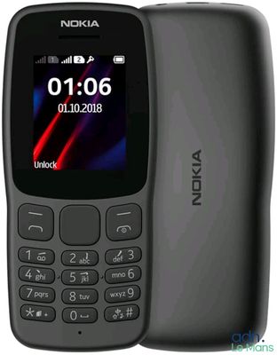 Le téléphone Nokia est noir et comporte un bouton sur l'écran.