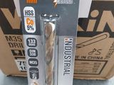 a box with two different types of drill bits in it