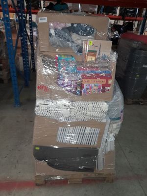 Lot DE Solderie Dont Nombreux Plaids + Quelques Jeux Dont 2 …