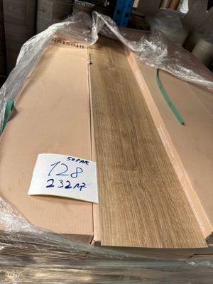 Lot d'environ 232 m² de lames de sol PVC clipsables Lifestyl…
