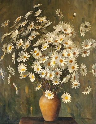 un tableau représentant des marguerites dans un vase posé sur une table