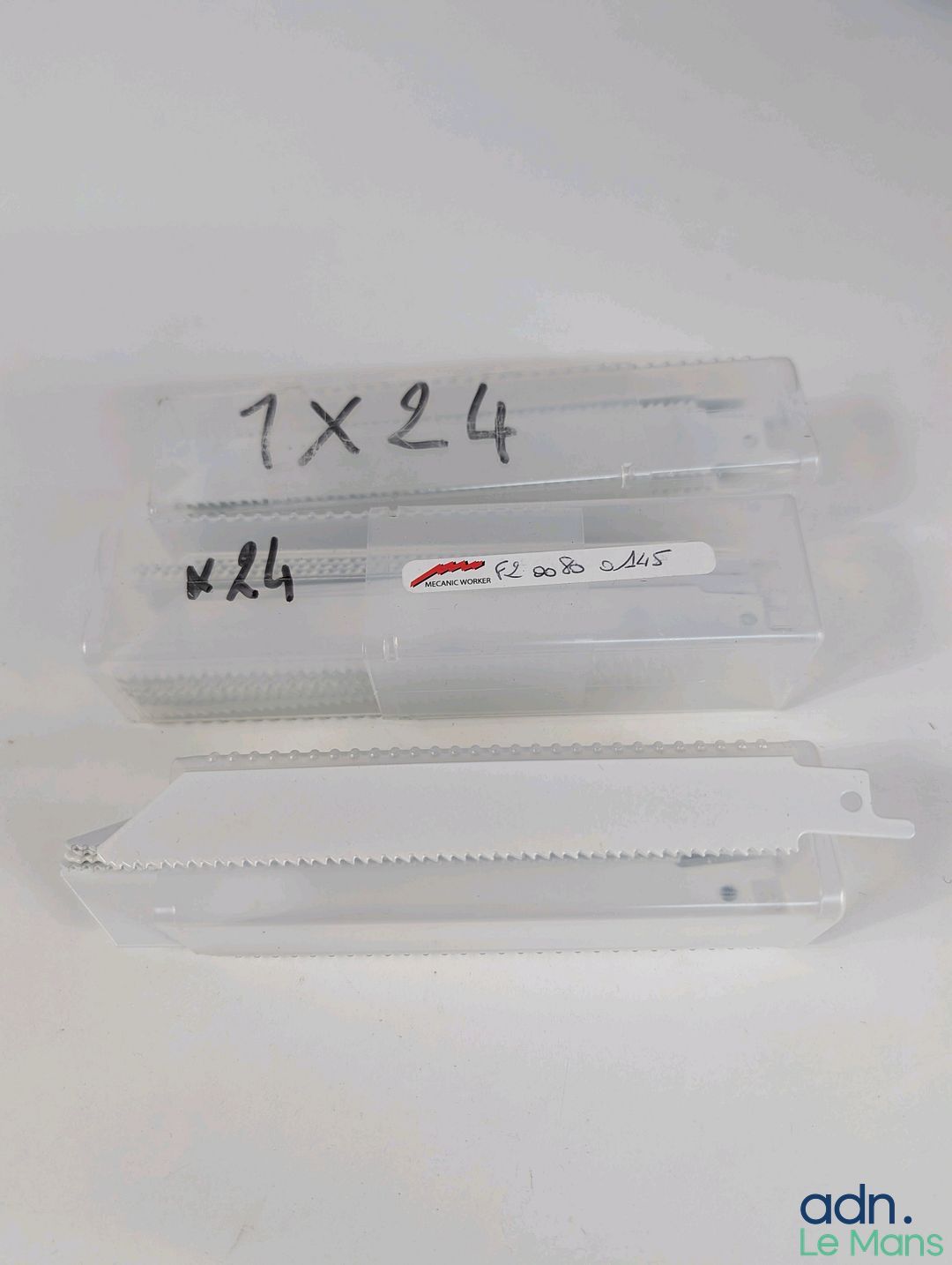 Lot de 60 lames de scie sabre. - Ce lot chez vous partout en…