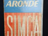 une pancarte portant l'inscription « Simca » sur un fond noir