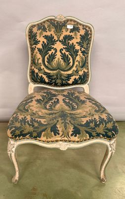 Chaise à dossier plat en bois sculpté Epoque Louis XV (accid…