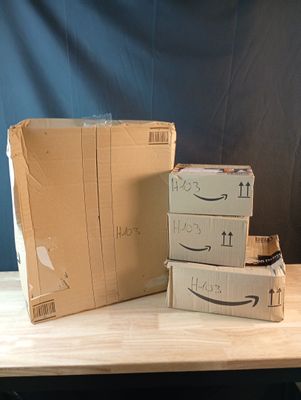 Lot de 4 colis Mystere (Retour Amazon,NPAI, Adresse incomple…