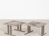 paire de tables d'appoint modernes du milieu du siècle, en chrome et en verre