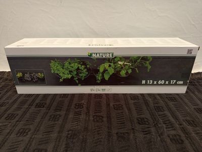 Lot de 24 jardinières verticales murales - H13 x 60 x 17 cm